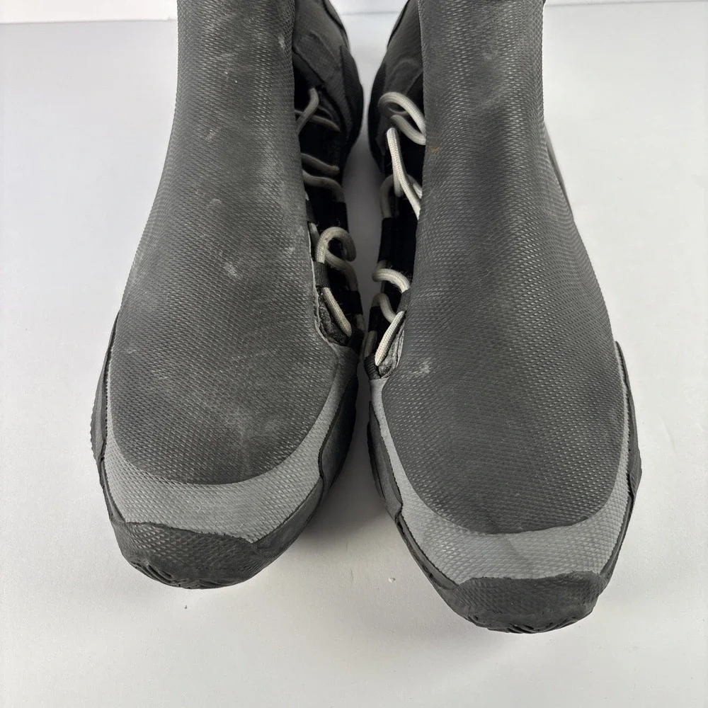 Zhik 260 Boots Mens Size 9 Black High Cut Sailing Comfort Water Sports